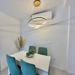 Appartement Teo With Terrace