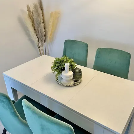 Teo With Terrace Апартаменты